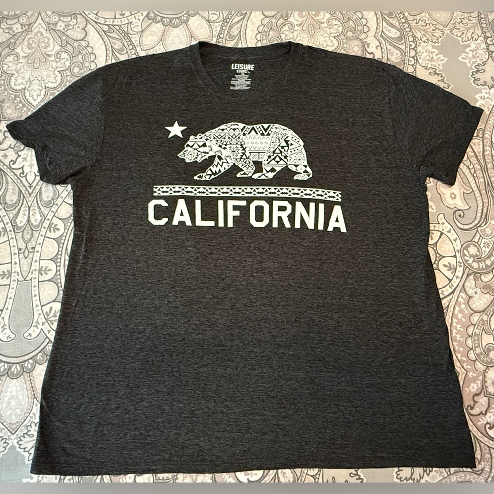 Leisure California Bear Graphic T-Shirt
